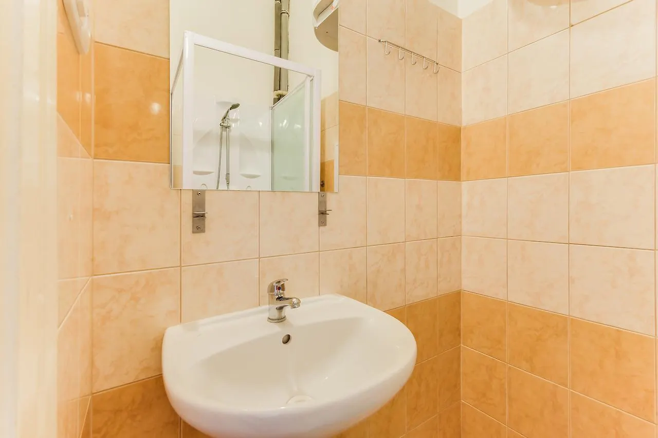 Hostel Mirak Prague
