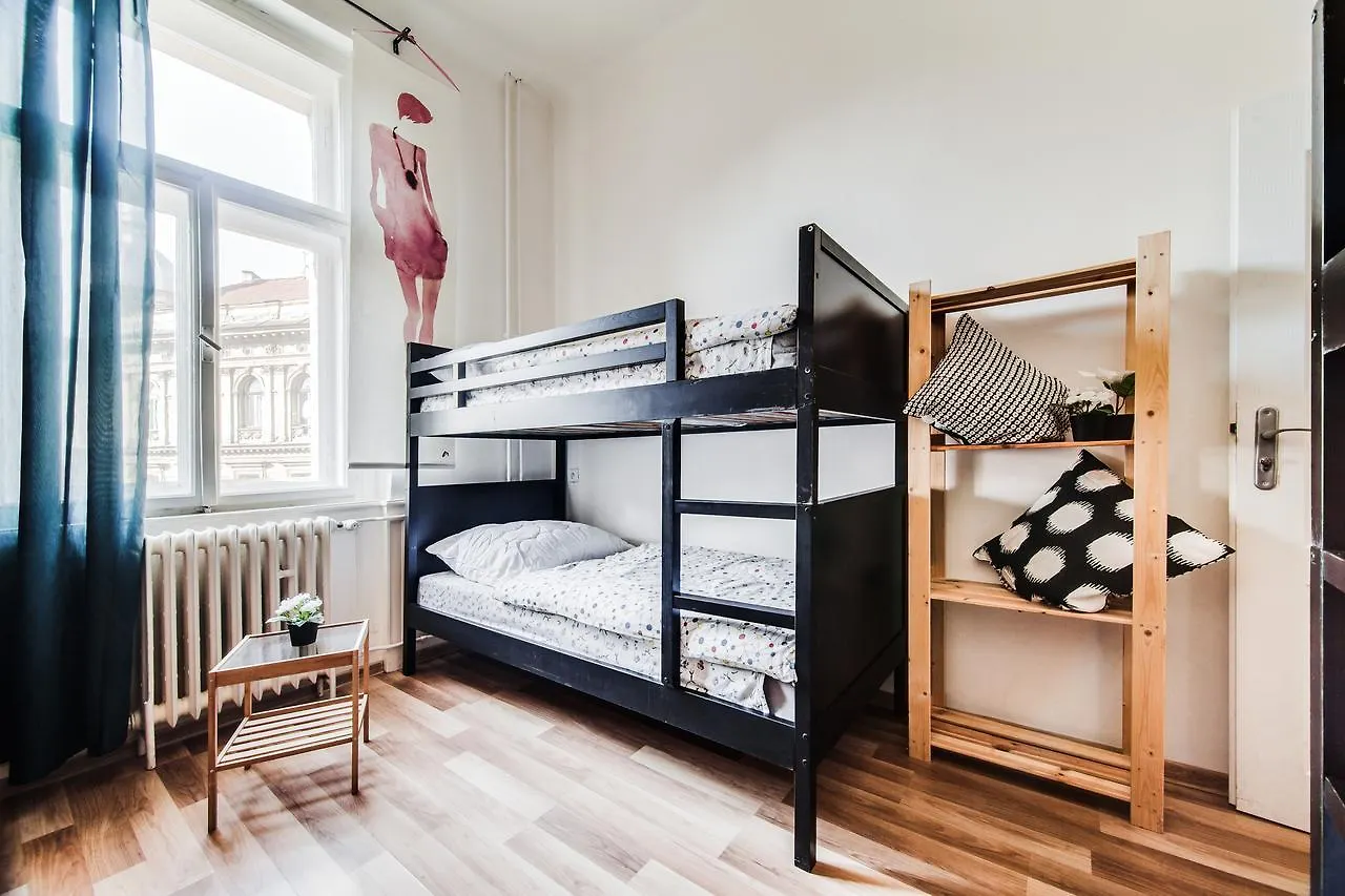 Hostel Mirak Praga